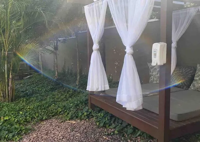 Apartamento Apto Confortável Com Vista A Natureza Porto Alegre